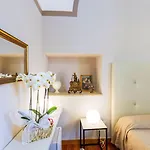 Centro Storico Bed & Breakfast 4*