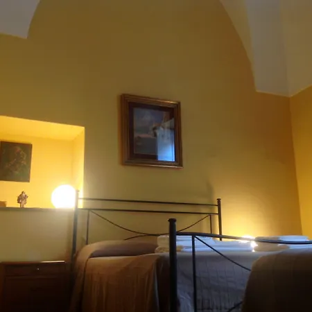 Oda ve Kahvaltı Centro Storico 4*