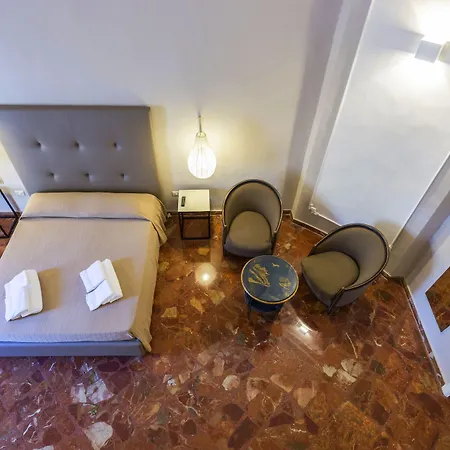 Bed and breakfast Centro Storico 4*